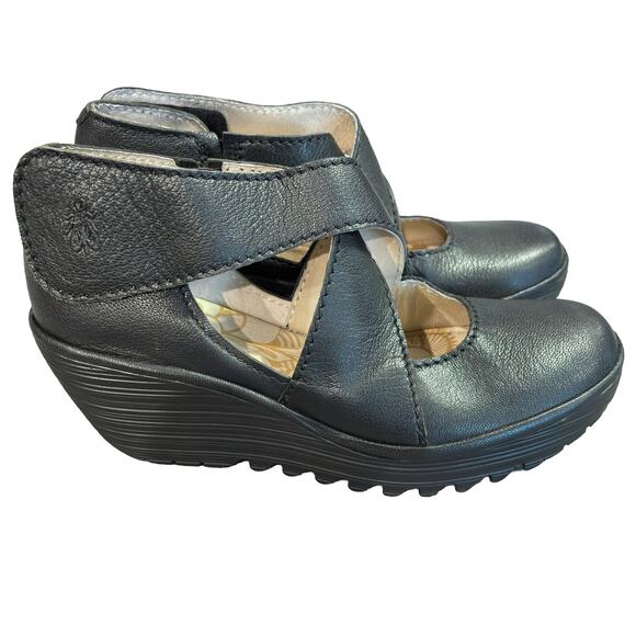 Fly London Black Leather Yogo Platform Criss Cross Wedges Women's Size 8-8.5 - Picture 9 of 12